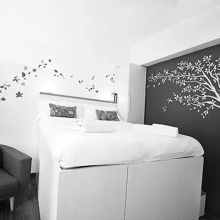 Fiera Apartment *